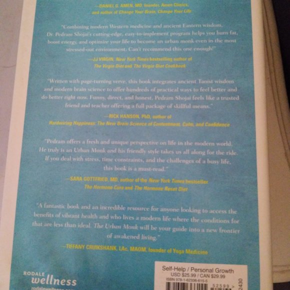 Book Bundle - Picture 3 of 7